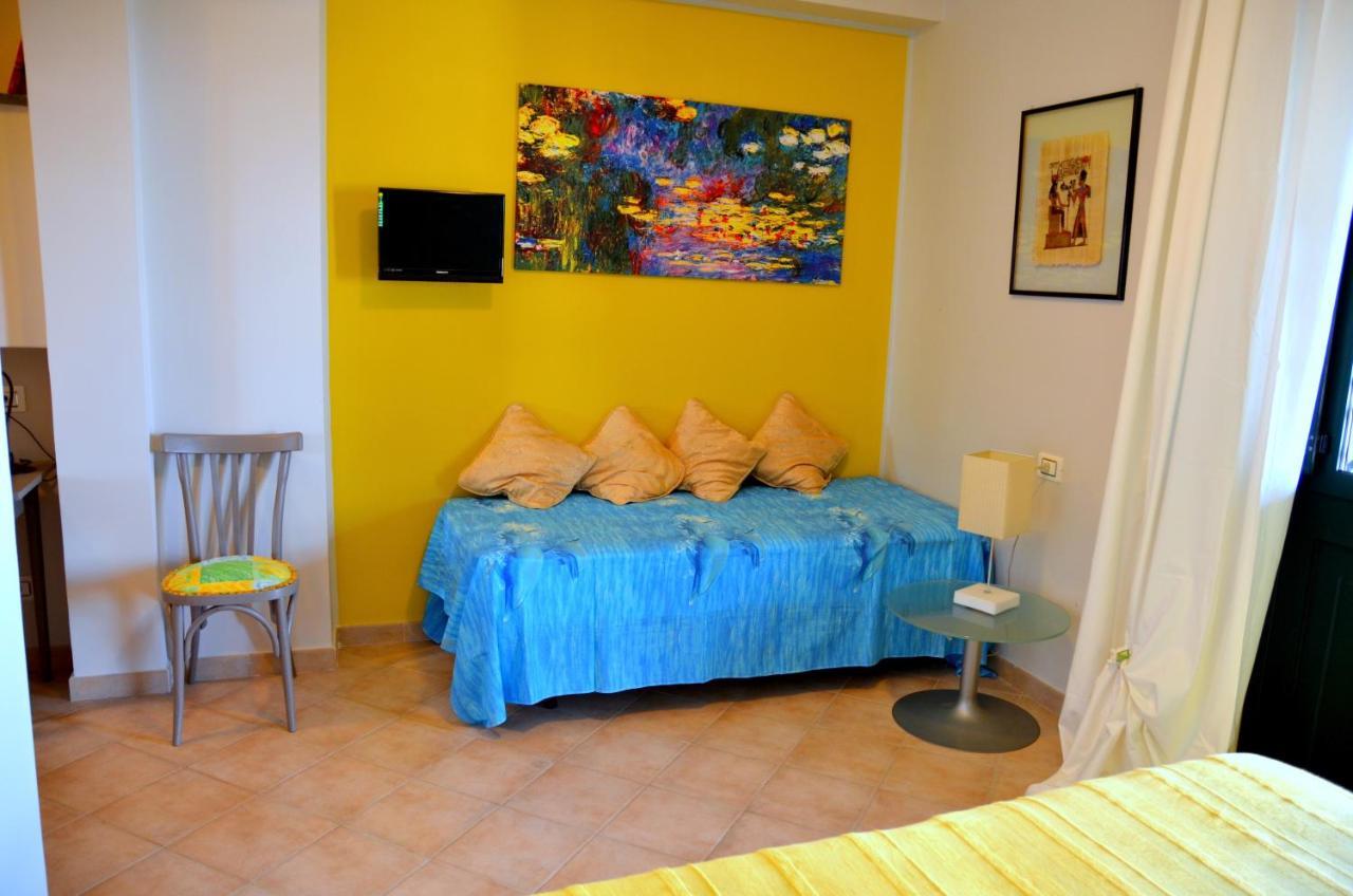 La Casa Del Melograno Bed & Breakfast Santa Venerina Exterior foto