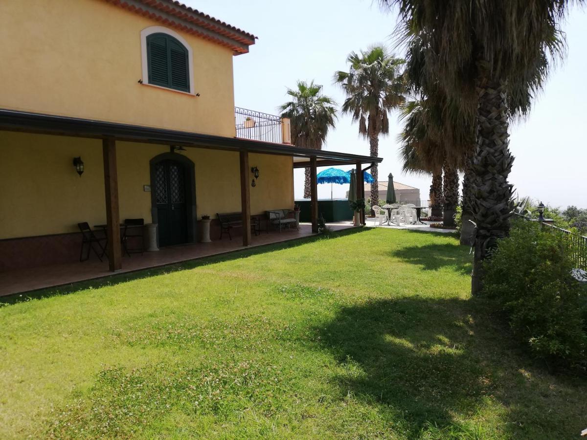 La Casa Del Melograno Bed & Breakfast Santa Venerina Exterior foto